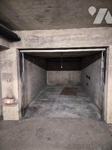 GARAGE PROCHE HOPITAL
