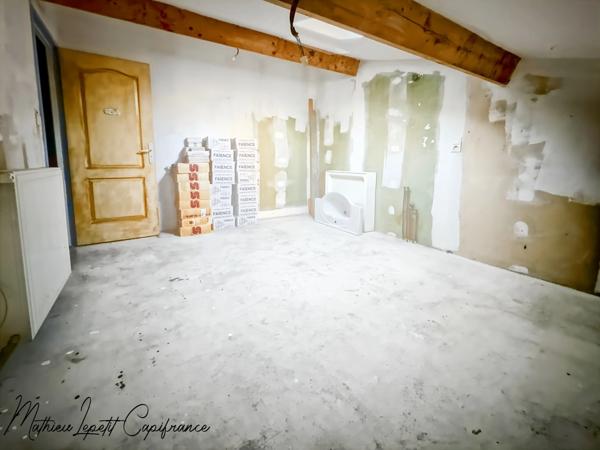 Maison à vendre 6 pièces  BASSILLAC ET AUBEROCHE (24)