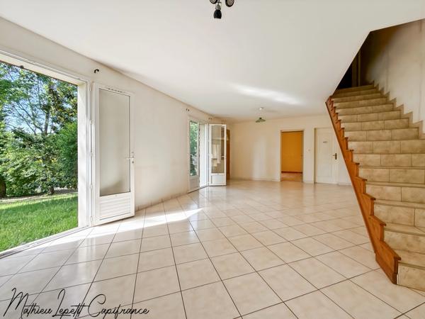 Maison à vendre 6 pièces  BASSILLAC ET AUBEROCHE (24)
