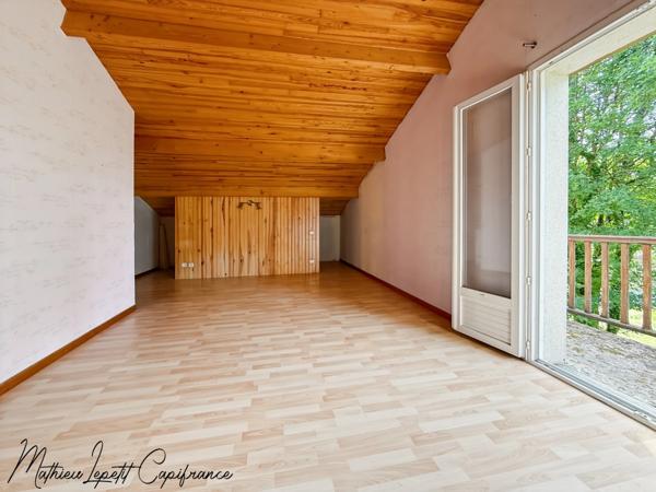 Maison à vendre 6 pièces  BASSILLAC ET AUBEROCHE (24)