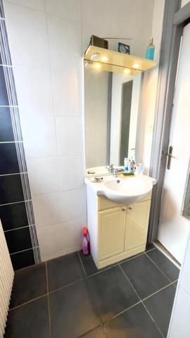 Entre le POLE SANTE et LECLERC