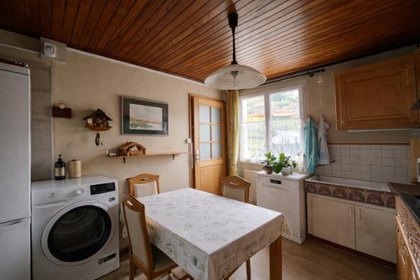 Vue lac exceptionnelle à Lugrin – T2 au bord de l’eau