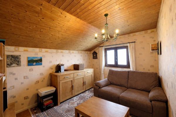 Vue lac exceptionnelle à Lugrin – T2 au bord de l’eau