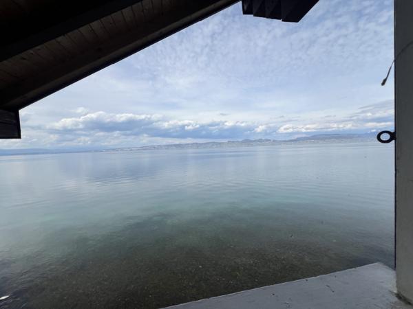 Vue lac exceptionnelle à Lugrin – T2 au bord de l’eau