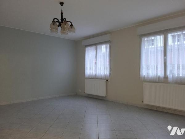 Maison récente à Arques 