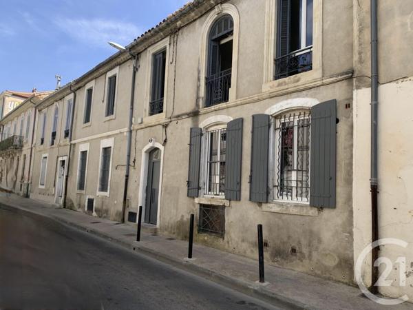 Immeuble à vendre  282 m 2   CAVEIRAC  - 30