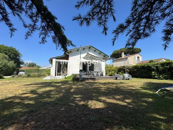 Maison à DOLUS-D'OLERON, 17550 - 3 pièces 107m²