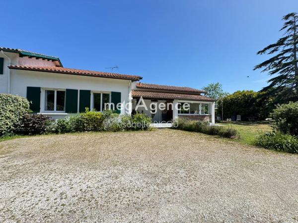 Maison à DOLUS-D'OLERON, 17550 - 3 pièces 107m²