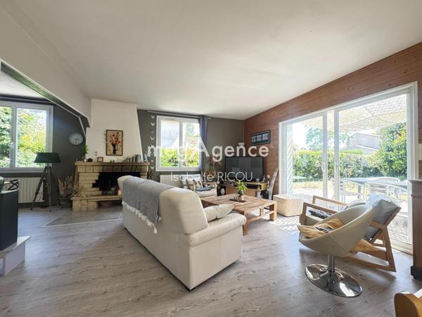 Maison à DOLUS-D'OLERON, 17550 - 3 pièces 107m²