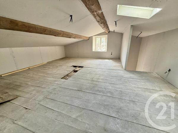 Maison à vendre  5 pièces - 120 m 2   FREYCHENET  - 09
