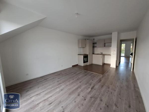 Appartement à louer 3 pièces 56.78m² Montlhéry (91310)