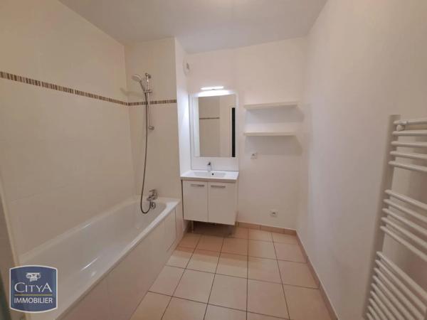Appartement à louer 3 pièces 56.78m² Montlhéry (91310)