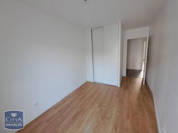 Appartement à louer 3 pièces 56.78m² Montlhéry (91310)