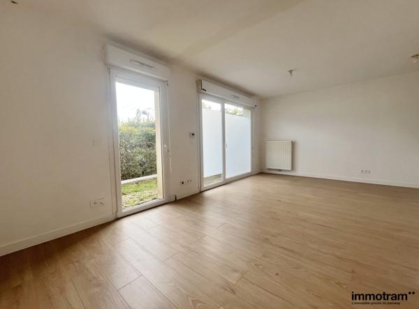 Vente Appartement 32m2 - 1 chambre(s) - Croix, Bol d'Air • Réf. VA27490