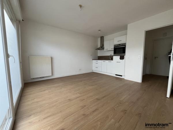 Vente Appartement 32m2 - 1 chambre(s) - Croix, Bol d'Air • Réf. VA27490