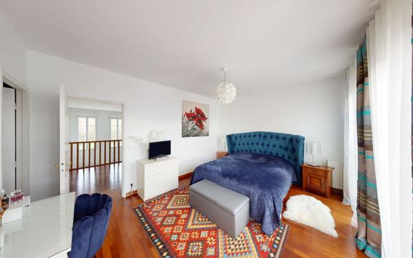 Maison à vendre    7 pièces • 197 m2 Bailly-Romainvilliers