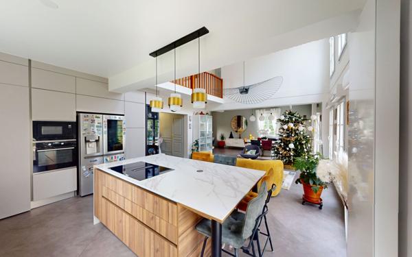 Maison à vendre    7 pièces • 197 m2 Bailly-Romainvilliers