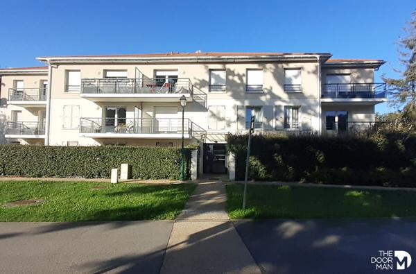 Appartement - Vendu - 61 m² - LE PERRAY-EN-YVELINES | The Door Man