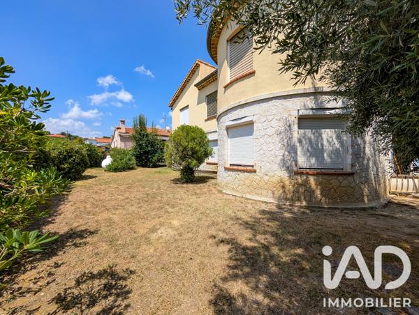 Maison à vendre 8 pièces 258 m² Cagnes-sur-Mer