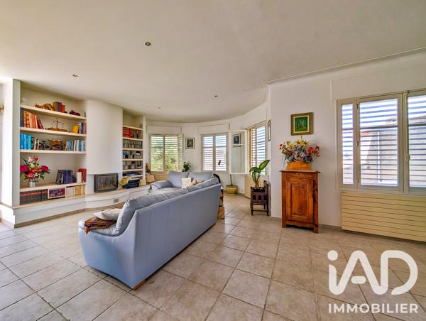 Maison à vendre 8 pièces 258 m² Cagnes-sur-Mer