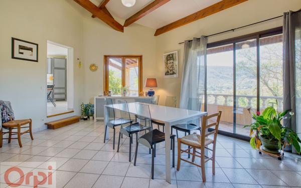 Maison à vendre    4 pièces •  Privas