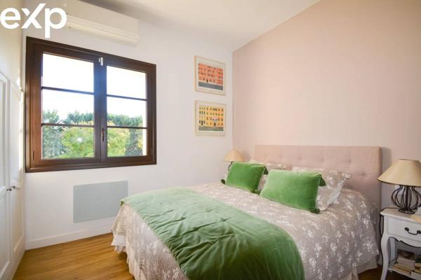 Exceptionnel proche de Bordeaux-Demeure familiale rénovée avec Piscine et Parc