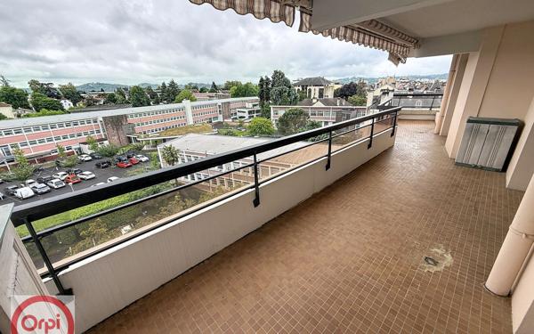 Appartement à louer    5 pièces • 117 m2 Pau