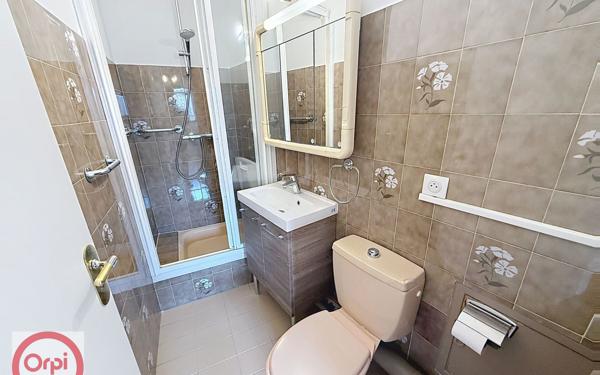 Appartement à louer    5 pièces • 117 m2 Pau