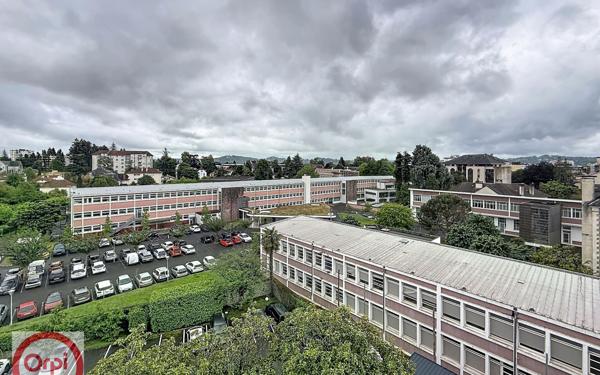 Appartement à louer    5 pièces • 117 m2 Pau