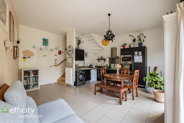 Maison 4 pièces - 82 m² Exclusivité efficity