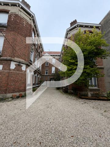 Appartement 4 pièces 87.03 m2