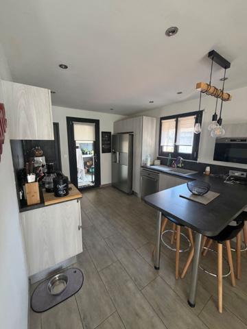 Maison 4 pièces avec piscine à vendre à Istres, quartier Trigance