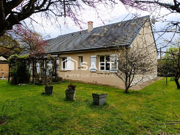 PAVILLON 3 chambres Arquenay (53170)