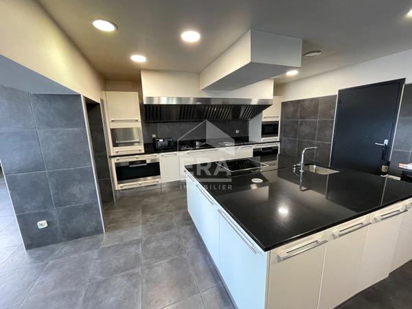 Ensemble immobilier Teteghem Coudekerque Village 420 m2
