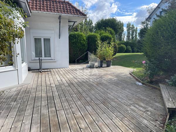 Ensemble immobilier Teteghem Coudekerque Village 420 m2
