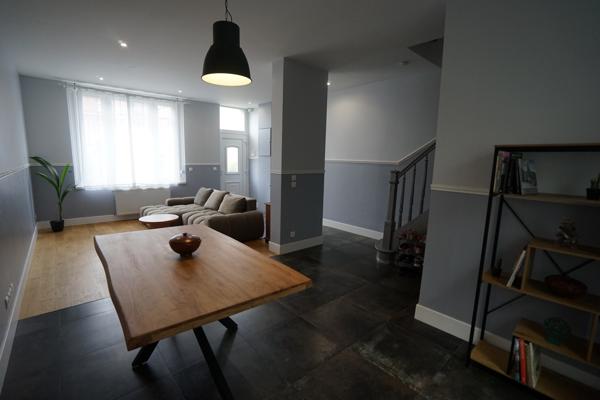 Maison 5 pièce(s) 4 chambre(s) 137 m²