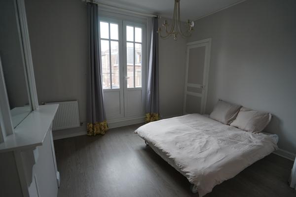 Maison 5 pièce(s) 4 chambre(s) 137 m²