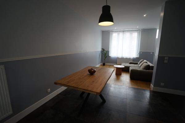 Maison 5 pièce(s) 4 chambre(s) 137 m²