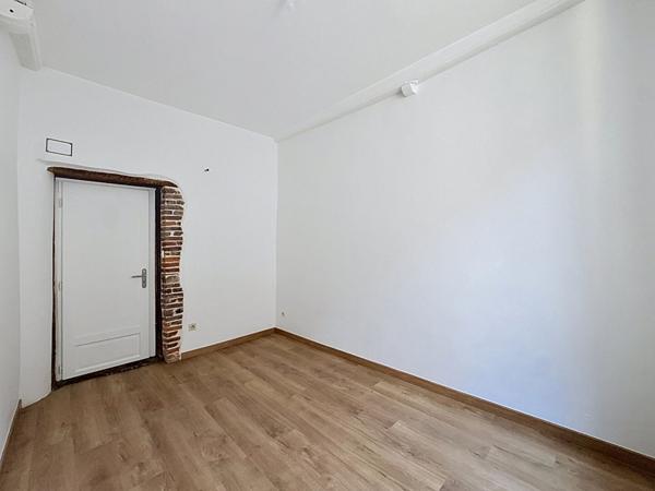 Charmant Appartement Chalamont 116.5 m2, 3 chambres, terrasse