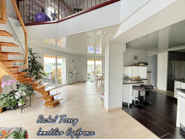 DUPLEX D'EXCEPTION, Centre ville BELFORT (90), BALCONS, PLACE DE PARKING, dépendances !