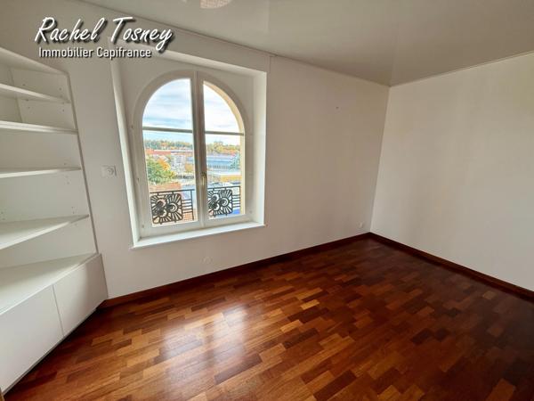 DUPLEX D'EXCEPTION, Centre ville BELFORT (90), BALCONS, PLACE DE PARKING, dépendances !