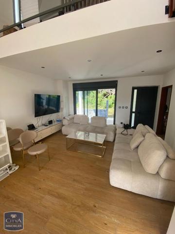Location maison Saint-Benoît (974) 4 pièces 149.91m²