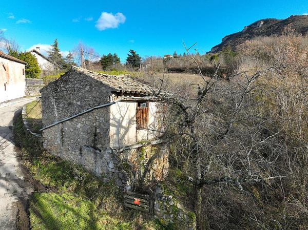 Maison de vigne avec vue exceptionnelle sur le Viaduc de Millau