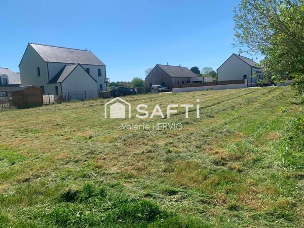 Terrain viabilisé de 857 m² à Questembert