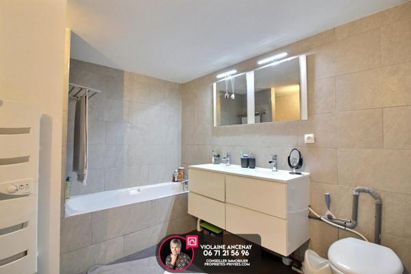 Appartement  en duplex ,Aix Les Bains, 100 m2 avec parking et cave