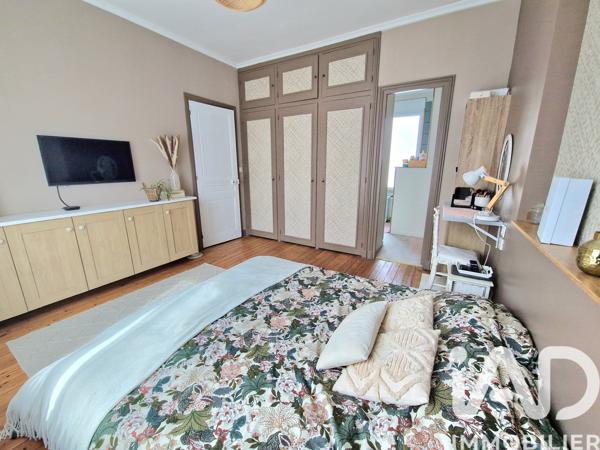 Maison à vendre 10 pièces 267 m² Forges-les-Eaux