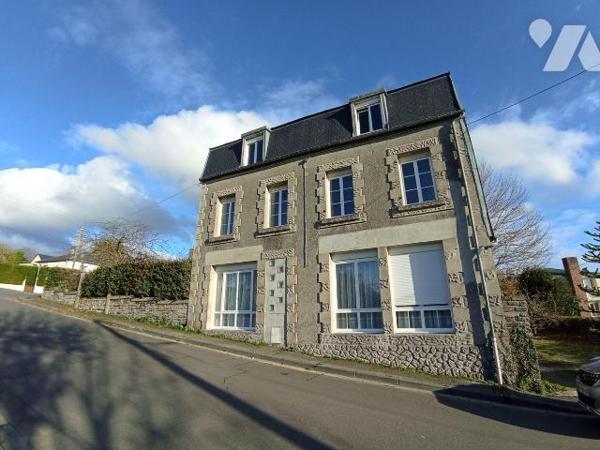 Merci de bien lire l'annonce : la maison a été traitée en 2025 contre la mérule (parties découv...