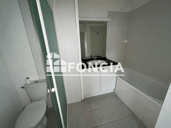 Location Appartement 2 pièces 42.05 m² - 2 RUE DES MERISIERS La Chaussee Saint Victor 41260