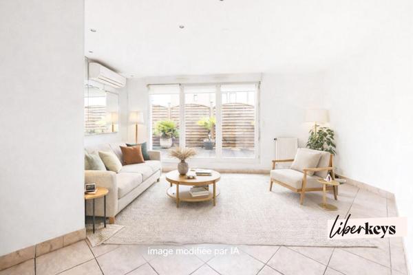 APPARTEMENT T2 - 50m² AU DERNIER ETAGE AVEC GRANDE TERRASSE - 88m² - LYON 5 