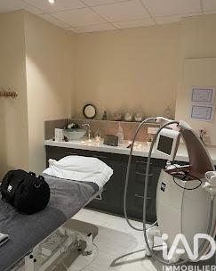 Esthétique, Coiffure​ à vendre 130 m² Bizanos